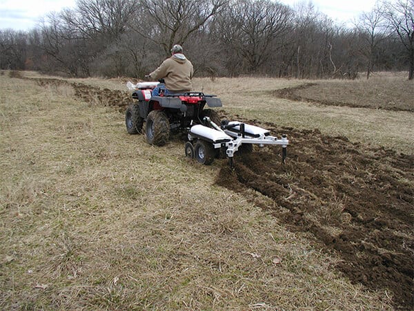 Kunz Engineering | Best Quality Chisel Plow Till-Ease | Model 543 | Electric Lift | Pull Type | 43″ Tillage Width | Horsepower 20 To 45 HP | For ATV’s, UTV’s & Small Tractors