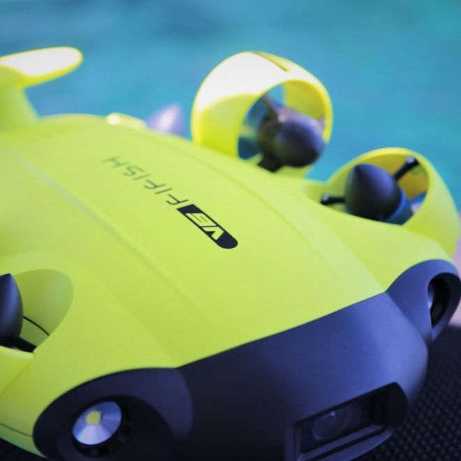 FIFISH V6 Underwater Drone Robot Bundle
