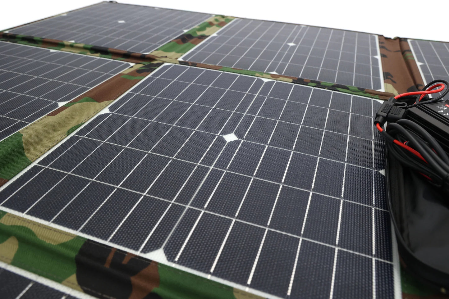 Bakcou 200 Watt Solar Panel with Adjustable Controller