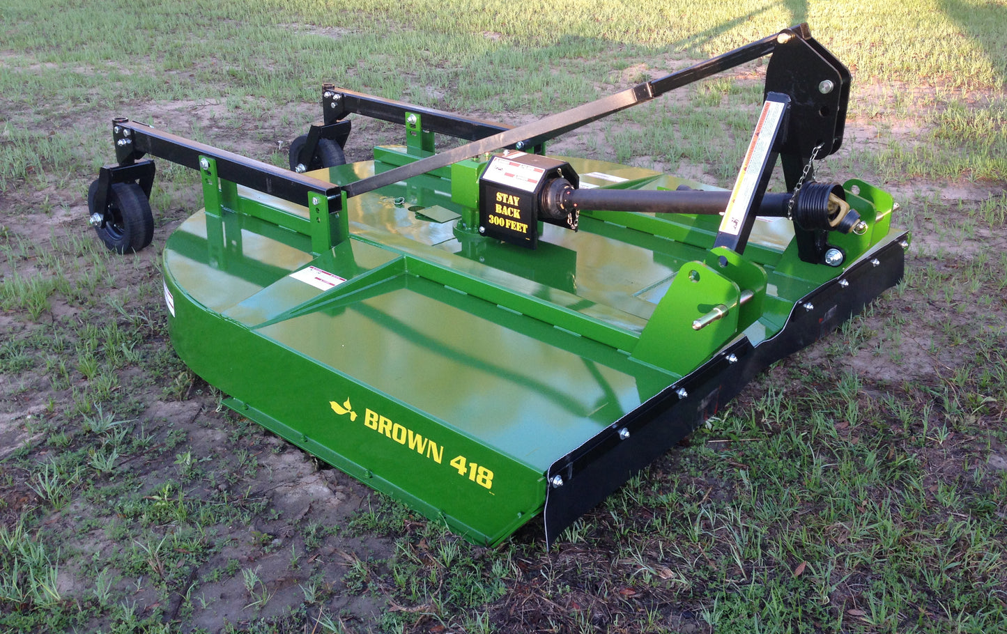 Brown Heavy Duty Rotary Cutter - Single Spindle | Model 418 | Cutting Width 8' | 3PT Hitch | Horsepower 90HP | For Tractor