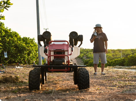 XAG R150 Autonomous Tractor (Sprayer) Ground Vehicle for Agriculture