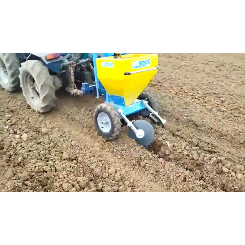 Farm-Maxx Tractor Planter