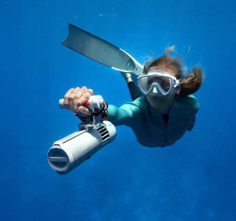 Lefeet Underwater Scooter | Model P1 Lite | Length 10.71" | Thrust 8 kgf | Depth 60m | For Scuba & SUP