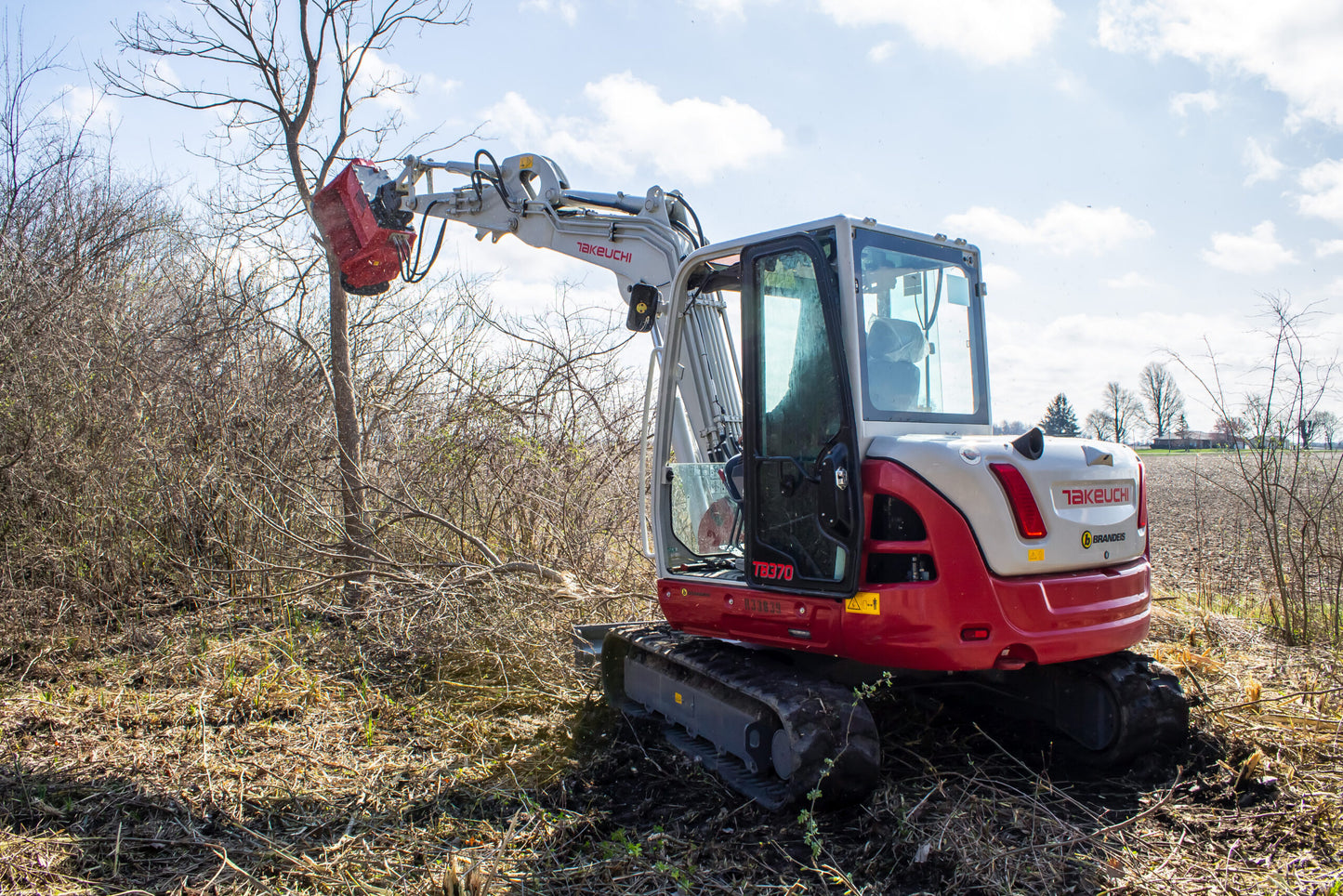 Mongo Attachments ProGrade Forestry Mulcher | Model MPG70R | Width 27" | 17 GPM | 3.5 Ton | For Excavators