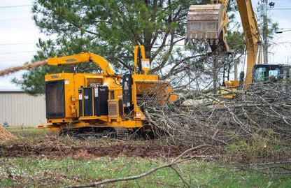 2025 Bandit Drum Style Whole Tree Chipper | Model 20XP - Track & Towable | Hydraulic Tank 30-50 Gallons | Standard Hydraulic Lift Cylinder