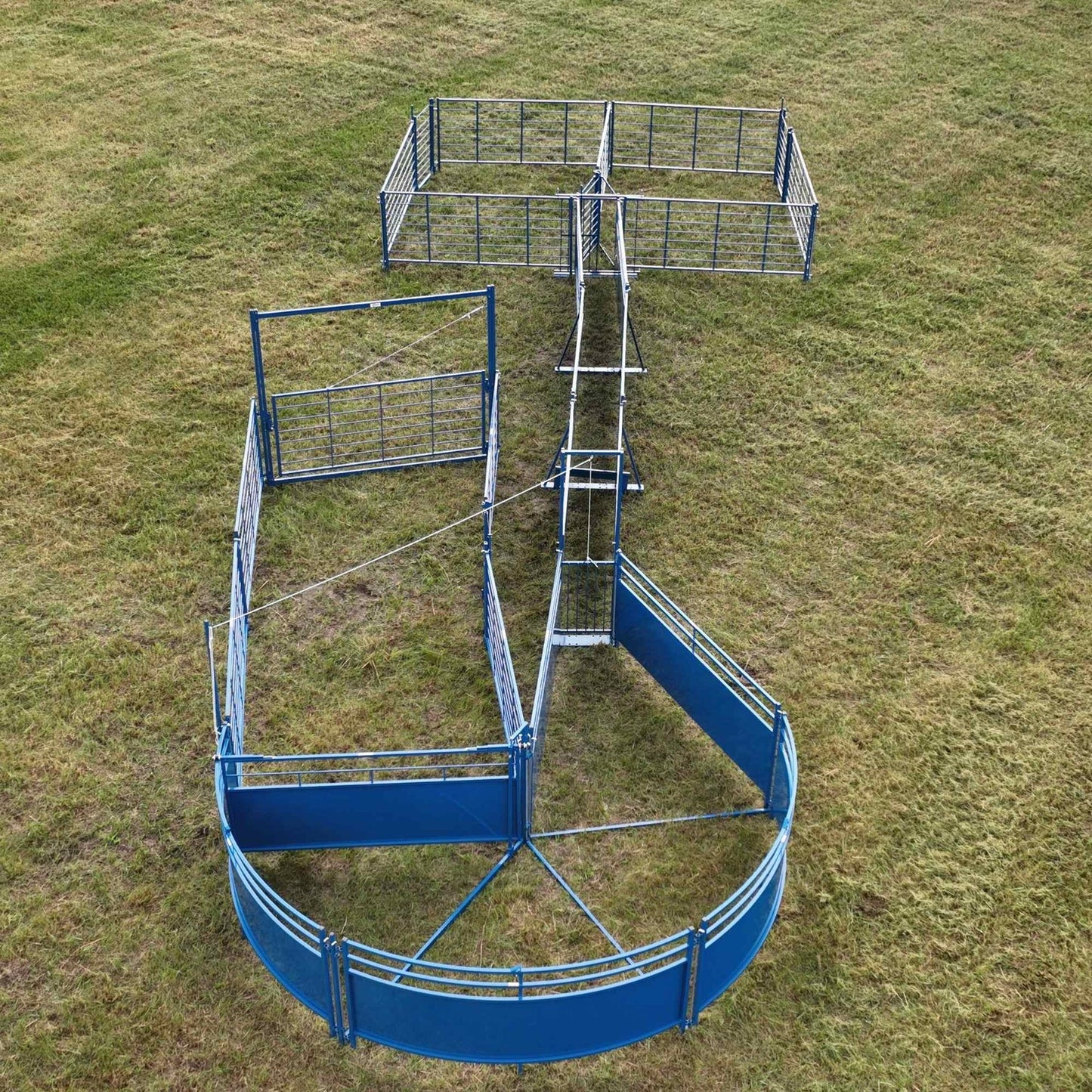 Sydell Corral Working System Tub | #0989TUB | 13'6" L x 7'8" W | For Sheep & Goat Handling