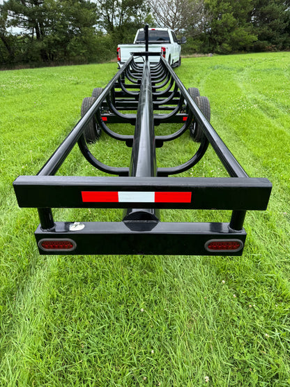 Global Equipment Apache Hay Hauler Inline Bale Trailers | Rail Length 25′, 32′, 36′ & 42′ | Bumper Pull & Gooseneck | For Hay Transport
