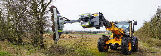 GreenTec Quadsaw | Model LRS-2402 | Working Width 7’ 10” | Blade Speed 3000-3200 RPM | For Excavators