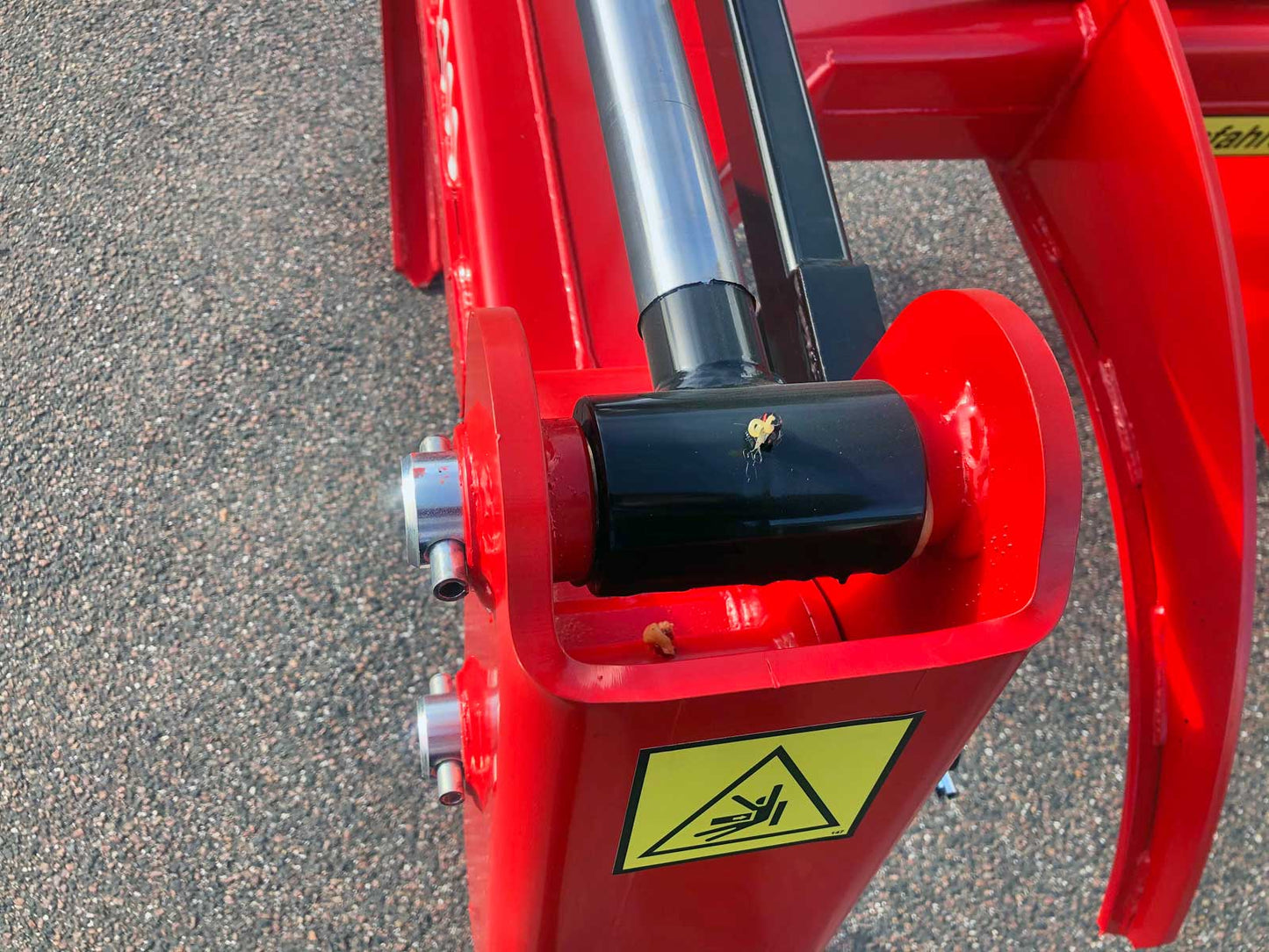 Fransgard 3-Point Hydraulic Forestry Grapple w/ PTO Winch | Model VHZ-2300 | Width 90" | 50-100 HP | For Tractors