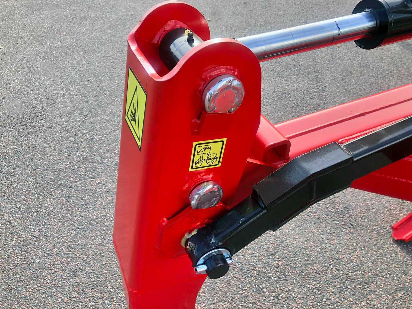 Fransgard 3-Point Hydraulic Forestry Grapple w/ PTO Winch | Model VHZ-2300 | Width 90" | 50-100 HP | For Tractors