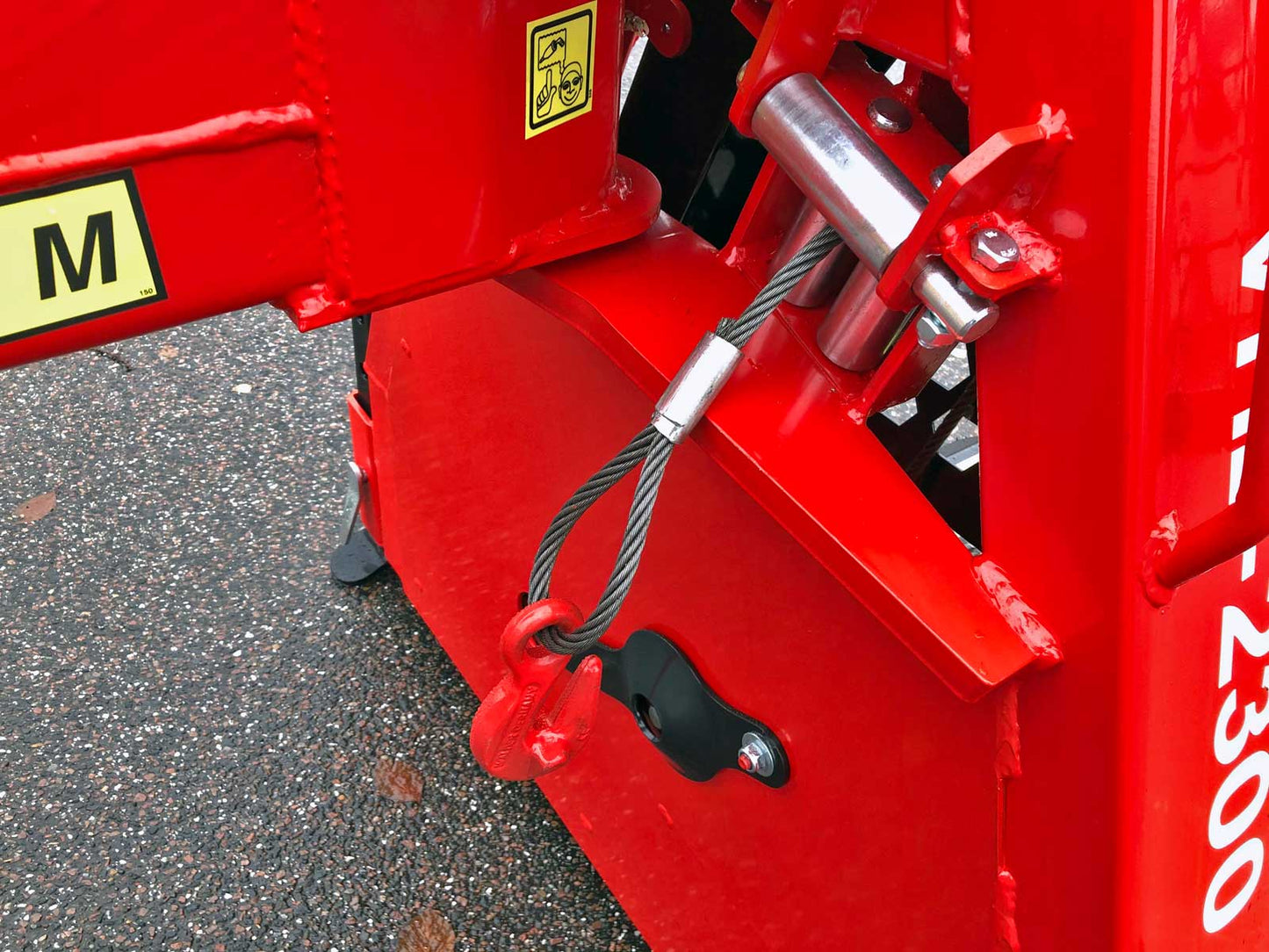Fransgard 3-Point Hydraulic Forestry Grapple w/ PTO Winch | Model VHZ-2300 | Width 90" | 50-100 HP | For Tractors