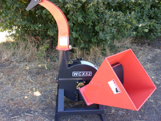 Farmer Helper Self Feeding Wood Chipper | Model FH-WCX52 | Chipping Capacity Diameter 5" | 18–45 HP | For Tractor