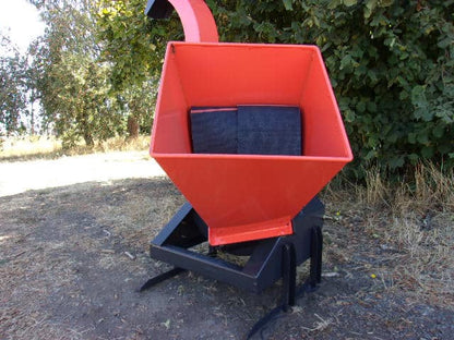 Farmer Helper Self Feeding Wood Chipper | Model FH-WCX52 | Chipping Capacity Diameter 5" | 18–45 HP | For Tractor