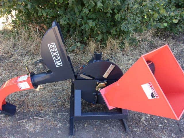 Farmer Helper Self Feeding Wood Chipper | Model FH-WCX52 | Chipping Capacity Diameter 5" | 18–45 HP | For Tractor
