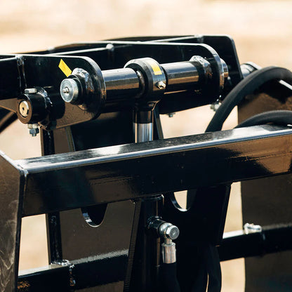 Titan Attachments Log Grapple | 26" Width | 42" Jaw Opening | 3,000 PSI Cylinder | 6–12 GPM Oil Flow | For Mini Skid Steers