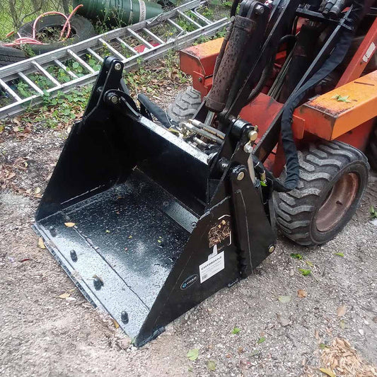 Titan Attachments Combo Bucket | 4-in-1 Multi-Function | 35" Width | 850 lb Capacity | Oil Flow Range 8–12 GPM | For Mini Skid Steers