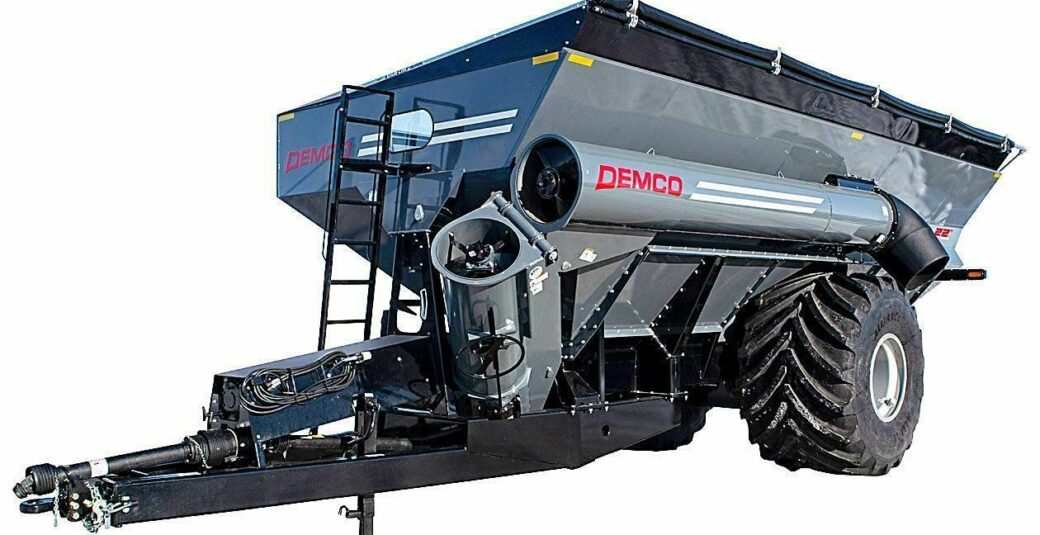 Demco Dual Auger Grain Cart | Model 1100 | Box length 25'2" | Total Weight 22,540 lbs | Horsepower 250 HP | For Tractors