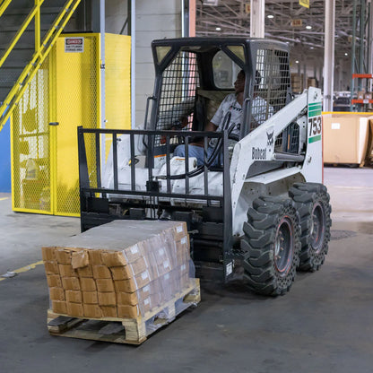 Titan Attachments Hydraulic Pallet Fork | 36″–60″ Blades | 8″–40″ Spread | 4,000 lb Capacity | SSQA Compatible | 10–25 GPM | For Skid Steers