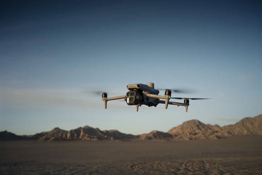 DJI | Essential Matrice 4T | Thermal Recovery Kit | 34 MPH Max Speed | 30MP Zoom | 3 Hours Flight Time | Wildlife & SAR
