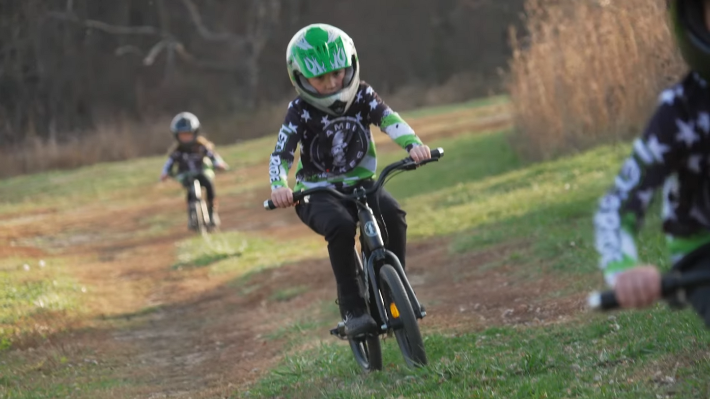 Rambo | Kids E-Bike | Model 16" Lil Whip | Width 16" Wheels | 14 MPH Max Speed | 250W Motor | 24V 7Ah Battery | For 4–8 Ages, Up To 75 lbs