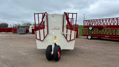 Apache Equipment 160 Creep/Self Feeder | Length 8' | Capacity 160 Bushel | Portable & Skid | Heavy‑Duty Steel & Galvanized Options | For Daily Feeding Pressure