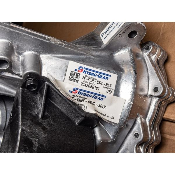 Hydro-Gear Commercial Hydrostatic Transmission | 3100 & 2800 Series | Deck Size 48"-60" | Horsepower 15–30 HP | For Zero-Turn Mowers