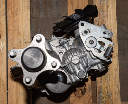 Hydro-Gear Commercial Hydrostatic Transmission | 3100 & 2800 Series | Deck Size 48"-60" | Horsepower 15–30 HP | For Zero-Turn Mowers