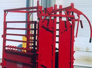 Global Equipment Palco Sorting & Holding Chute | Model Cattlebos 485 | Width 32" Width | For Cattle Operations & Ranch Facilities