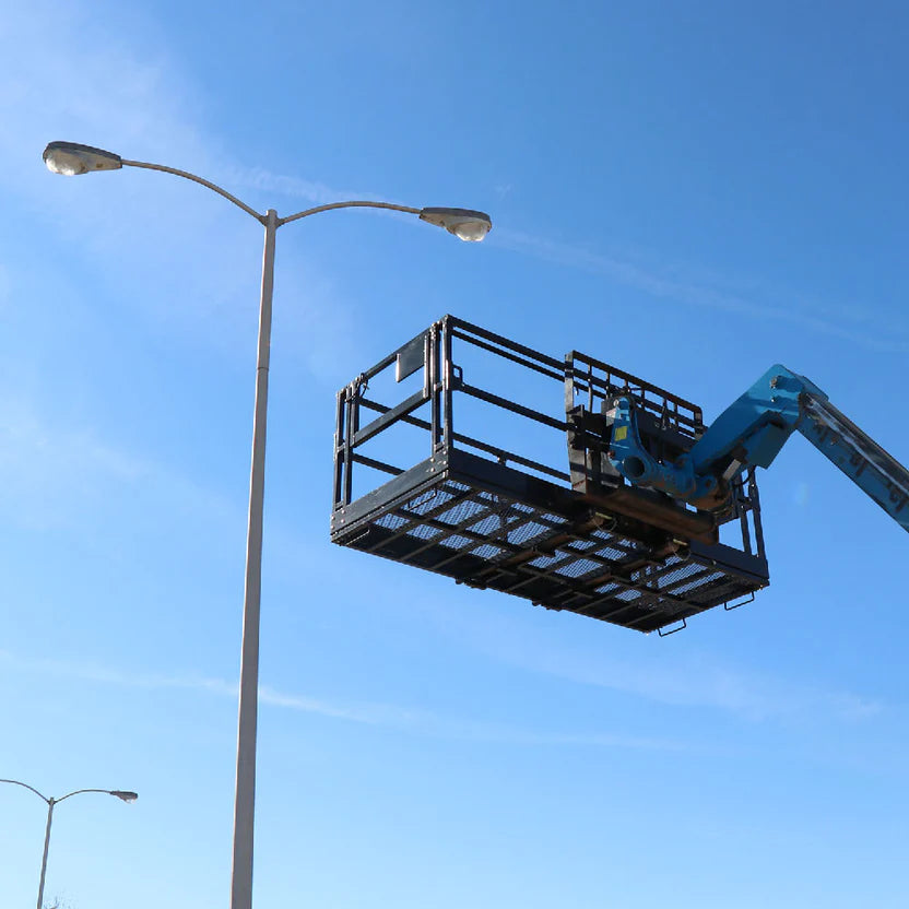 Titan Attachments Man Basket | 72"–116" Width | Platform Depth & Width 4'x6'–4'x9'8" | Fork Pockets 2.5"x6.25" | Machine Size 6–12 Ton (13,000–26,000 lbs) | For Telehandler