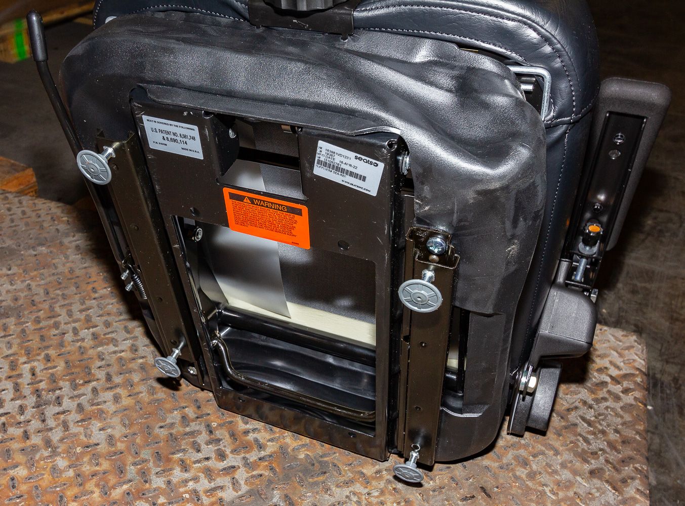 Swisher Premium Operator Seats | High-Back Suspension Seats with Armrests | | For Zero-Turn Mowers, Tractor, ATVs & UTV