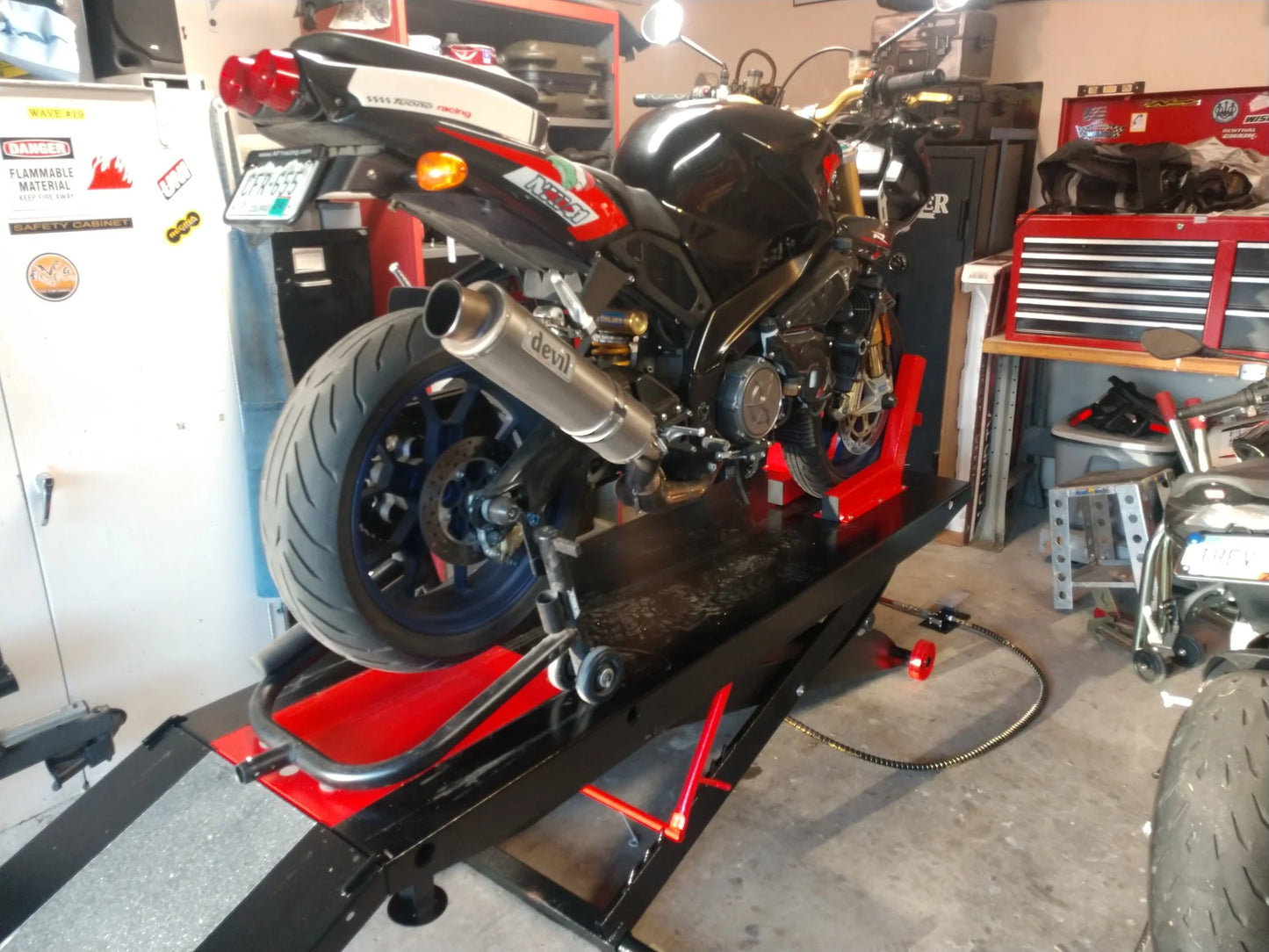 Black Widow Pneumatic ProLift Motorcycle Lift Table | Model BW-PROLIFT-HD | Platform Size 105.5" x 24" | Capacity 1,500 lb | For Touring, Cruiser & Heavy Motorcycles