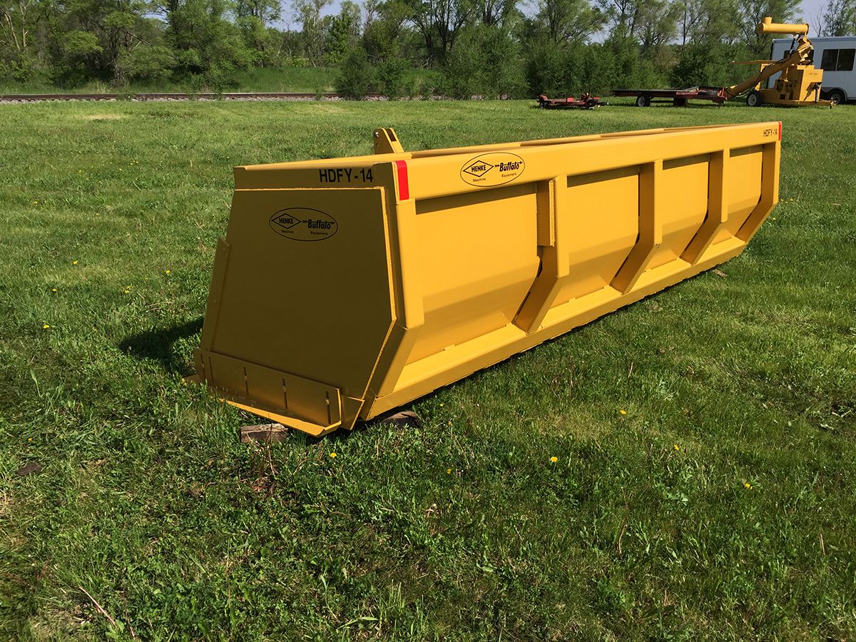 Apache Henke Buffalo 14' Heavy Duty Feedyard 3-Point Scraper w/Skids | Working Width 14' | 150–275 HP | For Tractors