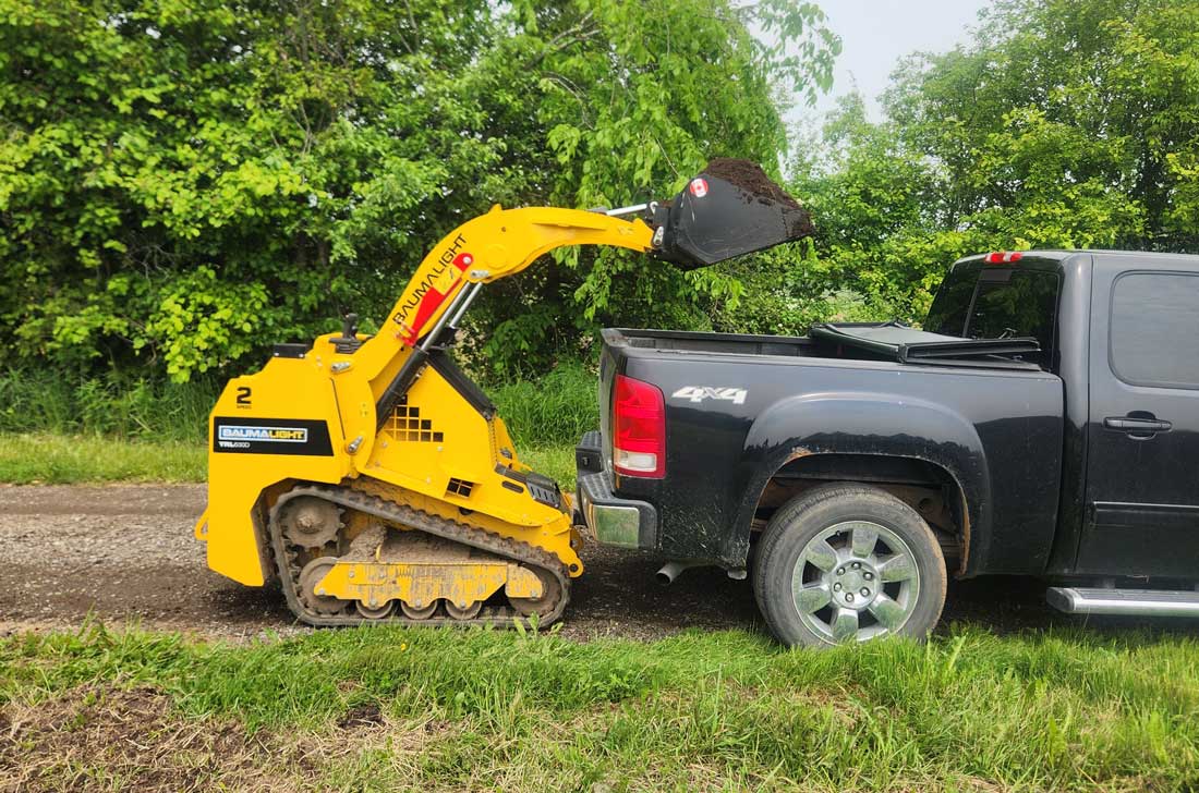 Baumalight Mini Track Loader | Model TRL630D | 24.8 HP Kubota | 2-Speed | 10.5 GPM
