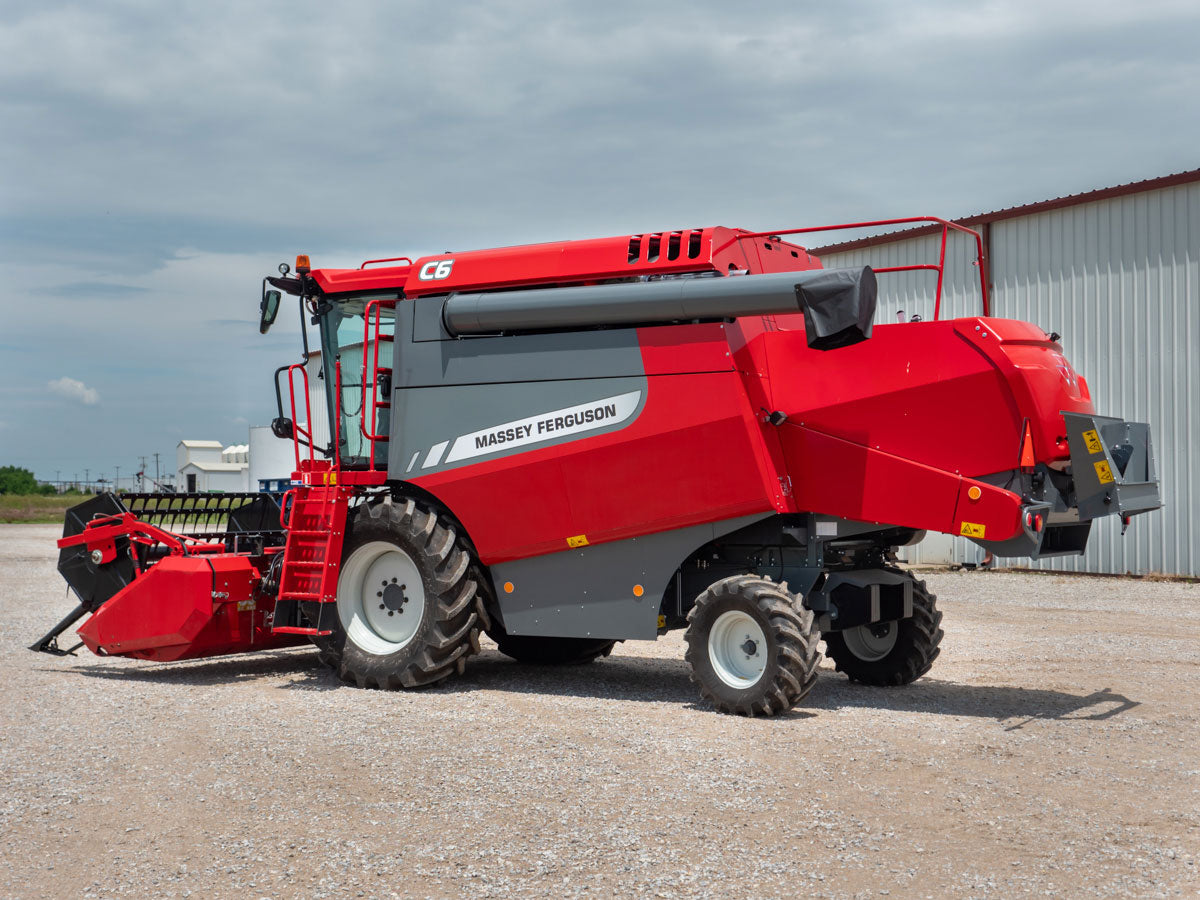 Kincaid Comia Foundation Seed Combine | Engine Horsepower 115-175 HP ...