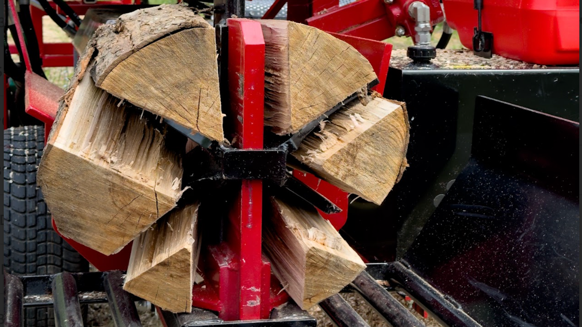 Blacks Creek Firewood Processor | Model 2000B-XL | 17 Gallon