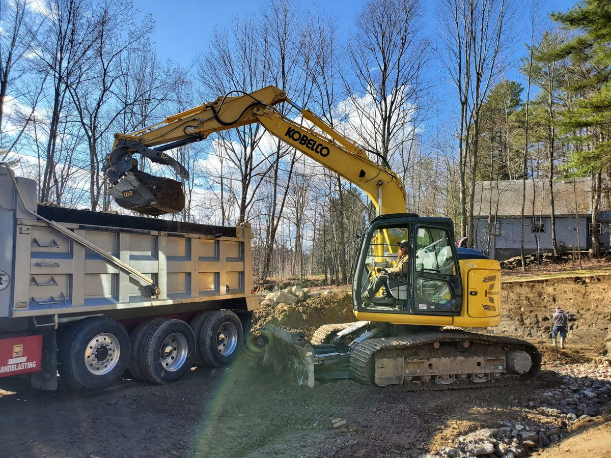 Werk-Brau Hydraulic Tilting Grade Bucket | Width 60–84" | 12–50 Tons | For Excavator