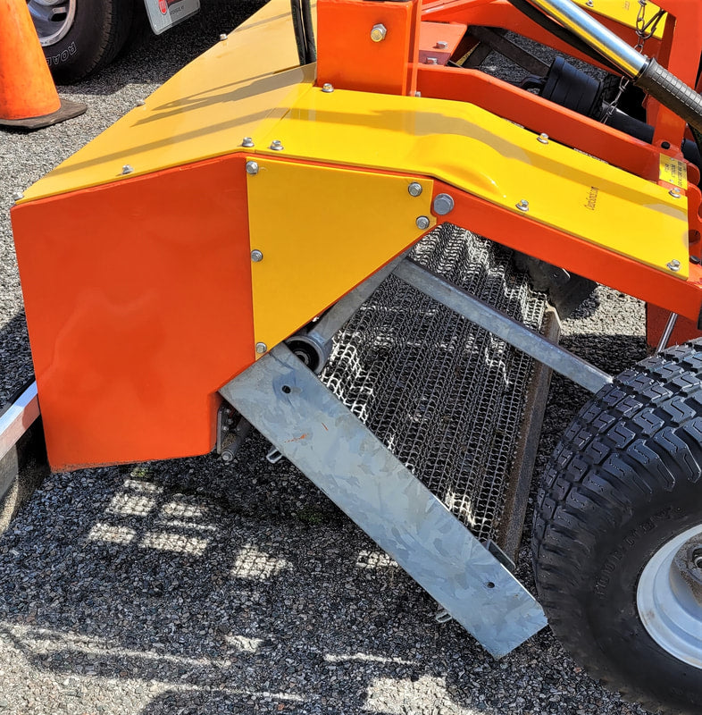 Cernia Light-Duty Beach Cleaner | 47" Width | 20 To 25 HP | For Tractors