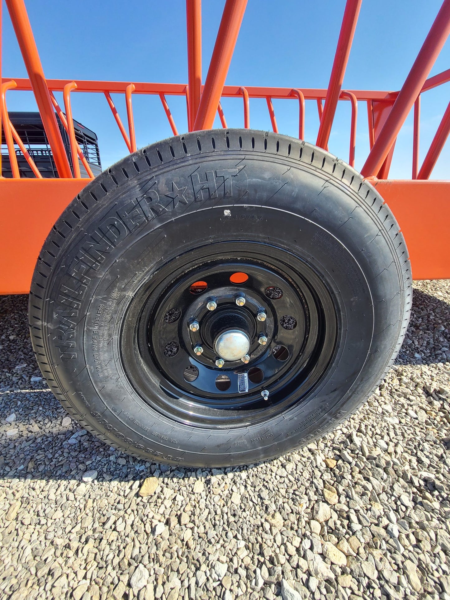 Industrias America Feeder Wagon | Model 92R | Length 24' | Horsepower 50+ HP | For Trucks & Tractors