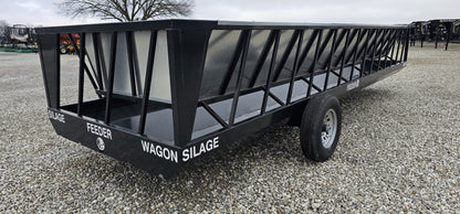 Industrias America Silage Wagon | Model 94R | Length 24' | Interior Width 5' | Horsepower 50+ HP | For Trucks & Tractors