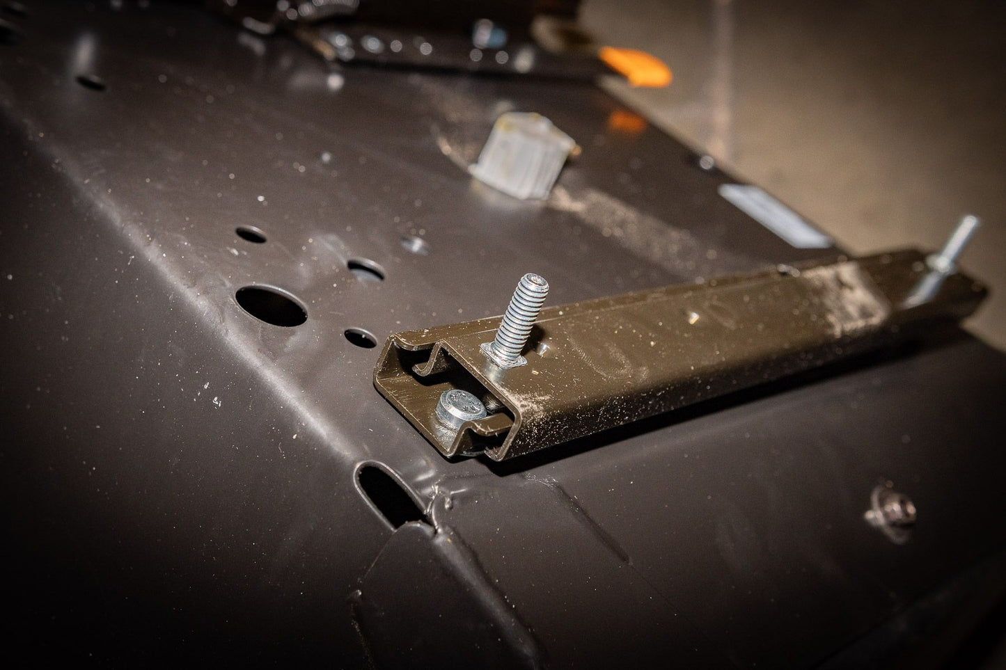 Swisher Premium Operator Seats | High-Back Suspension Seats with Armrests | | For Zero-Turn Mowers, Tractor, ATVs & UTV