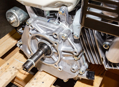 Swisher Honda GX390 Engine | Model 21519 | 1" Horizontal Shaft | 11.7 HP OHV | Hydraulic Flow 0 To 25 GPM | Horsepower 15 To 20 HP | For Tractors, Skid Steer, ATVs & UTVs