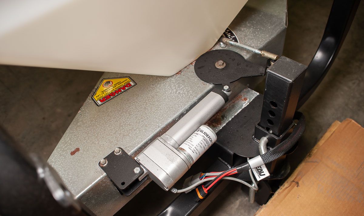 Swisher Commercial Truck Spreader | Model 22340-B | 25 Gallon Hopper | 1/3 HP Electric Motor | Up to 35 ft. Spread Width | Horsepower 15 To 20 HP | For Trucks & ATVs