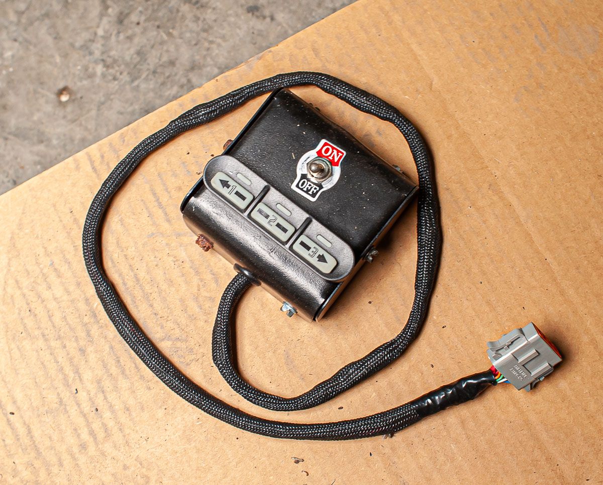 Swisher Commercial Truck Spreader | Model 22340-B | 25 Gallon Hopper | 1/3 HP Electric Motor | Up to 35 ft. Spread Width | Horsepower 15 To 20 HP | For Trucks & ATVs