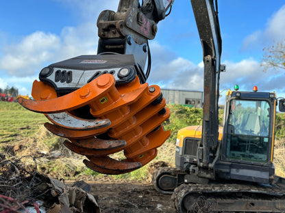 MDE Machinery | Log & Debris Grapple | Model SX1400F | Fixed Position | Opening Width 73.25" | 100% Swedish HARDOX Steel | Machine Size 13-18 Ton | For Telehandlers