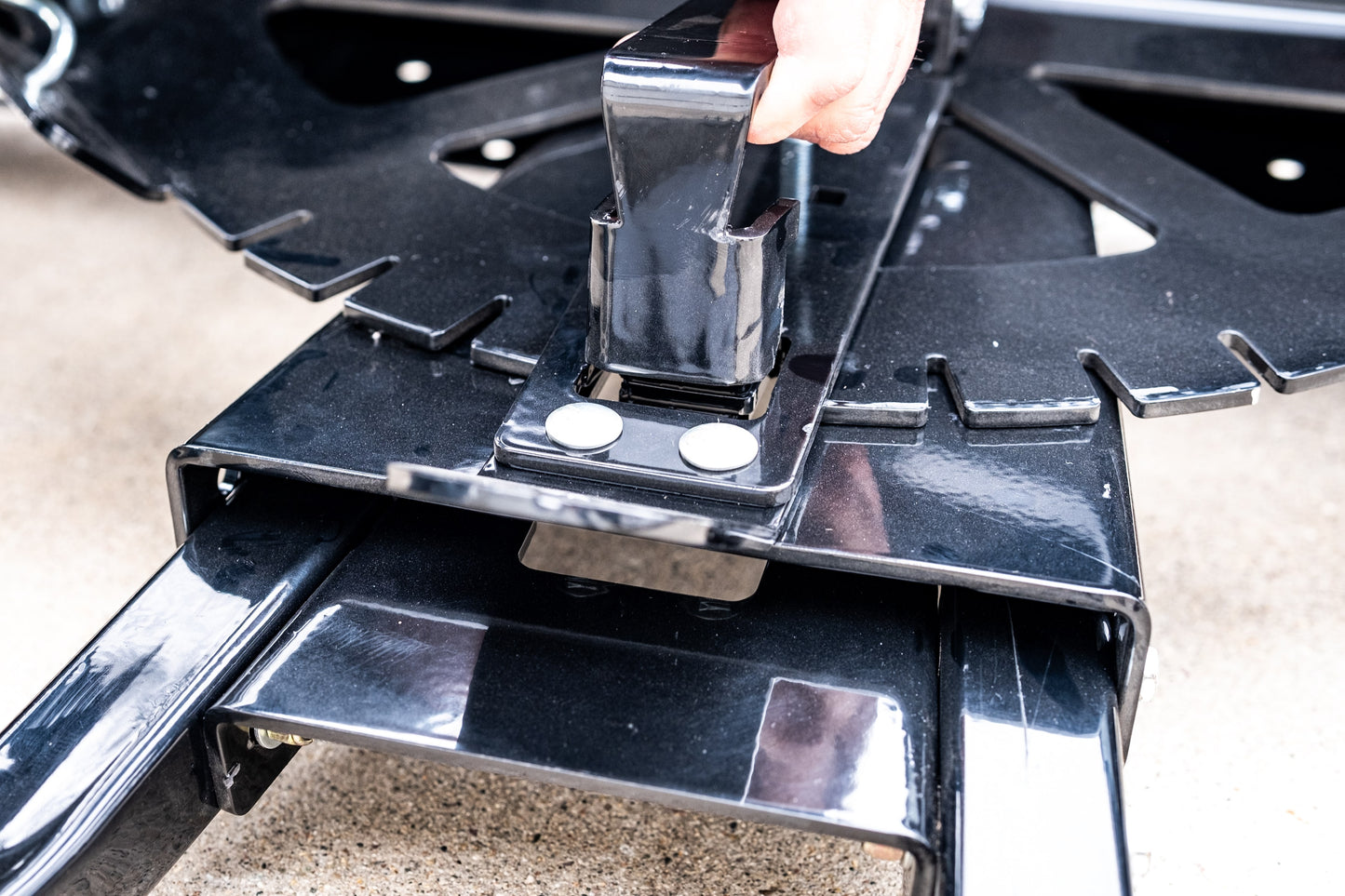 HitchDoc Outdoor | Snow Plow System | Adjustable Blade 66" To 72" | Horsepower Range 25 to 60 HP | For UTVs