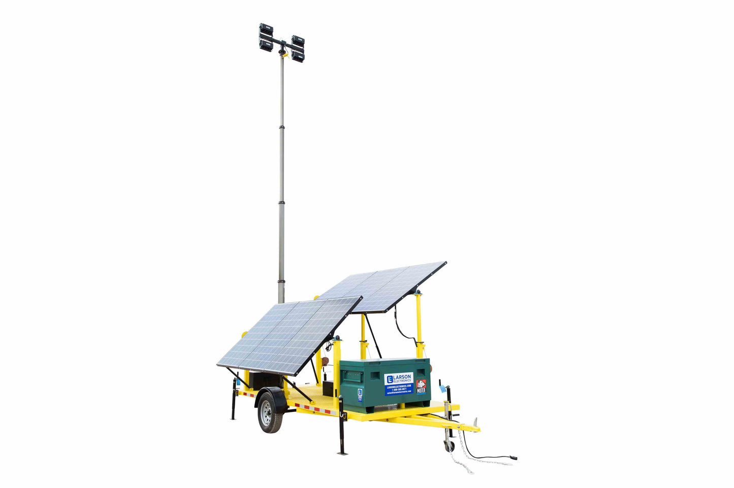 Larson Electric 1.2KW Solar Powered Security Light Tower - (4) 120W LED Lights -30' Manual Mast