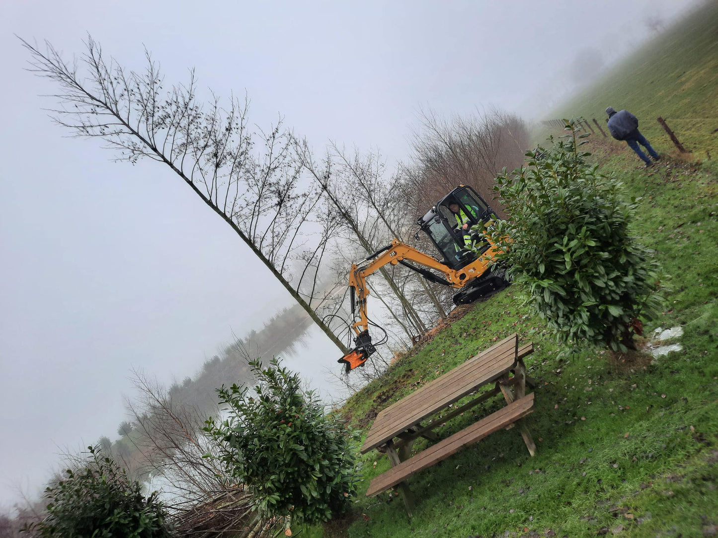 MDE Machinery | Tree Shear With Buncher | Model Koala 150T To Koala 550T | Cutting Capacity 6" To 21.5" Inches | Machine Size 1.5-40 Ton | For Excavator