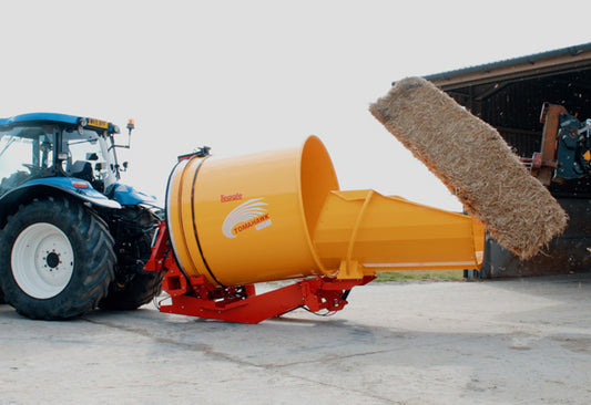 Teagle | Tomahawk Bale Blower | Model T505FSM | Width 80" | Bale Size up to 62" | Horsepower 120HP Minimum | For Tractors