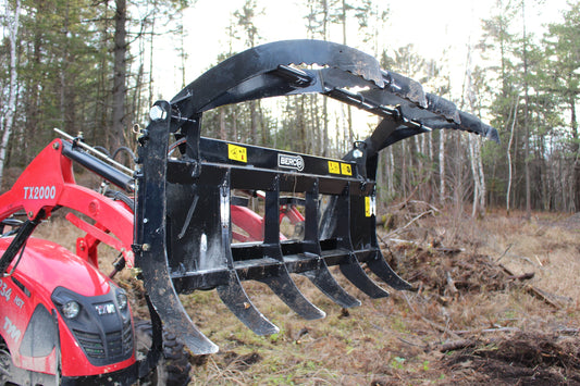 BERCOMAC CLAW GRAPPLE WITH "SKID STEER" STYLE ATTACH FOR COMPACT & AGRICULTURAL TRACTOR