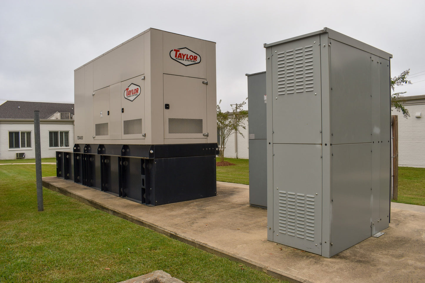 Taylor Power System Standby-NG/LP Generator | Model TG-400 | Horsepower 472-684 HP | Power Output 400kW (500kVA) | Open & Enclosed Unit